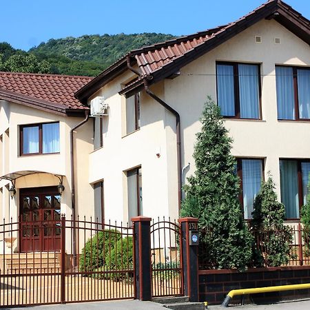 Hotel Silva House Deva Exterior foto
